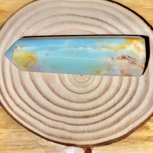 Beautiful Beachy Caribbean Calcite Tower - Picture 7 of 11